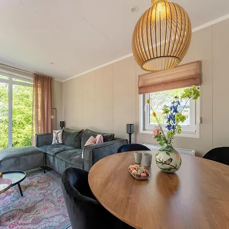 Luxury Near Ouddorp With Garden, Cleaning Included Holiday home Goedereede