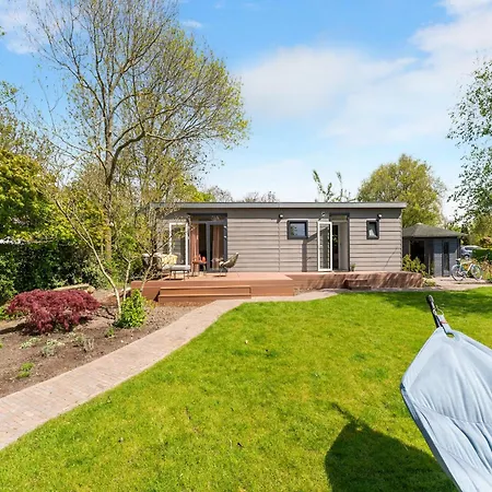 Holiday home Luxury Near Ouddorp With Garden, Cleaning Included Goedereede