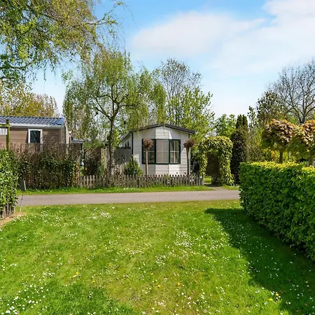 Luxury Near Ouddorp With Garden, Cleaning Included Goedereede
